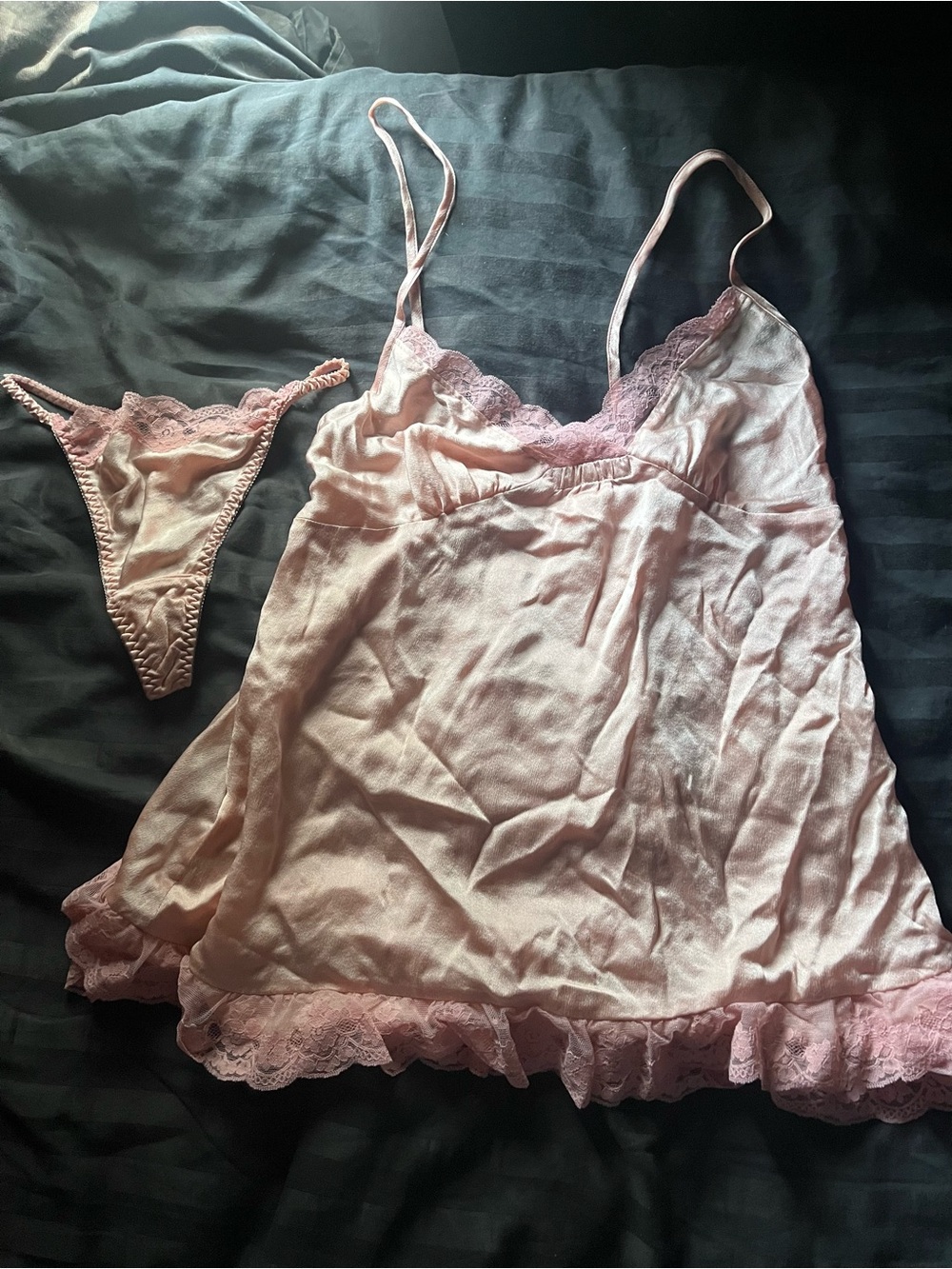 Vintage Victoria's Secret Light Pink blush Silk Lace Chemise babydoll with Thong